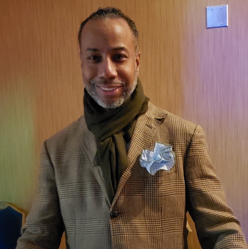 Meet your Posher, Allan